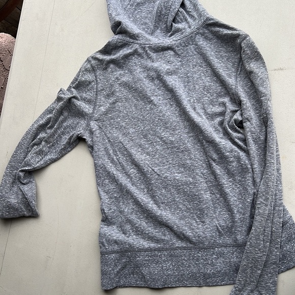 3 zip up hoodies - Picture 15 of 15